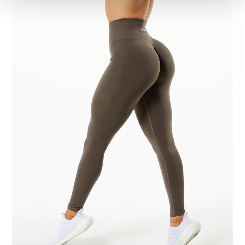 Alphalete Amplify legging BRAND NEW
